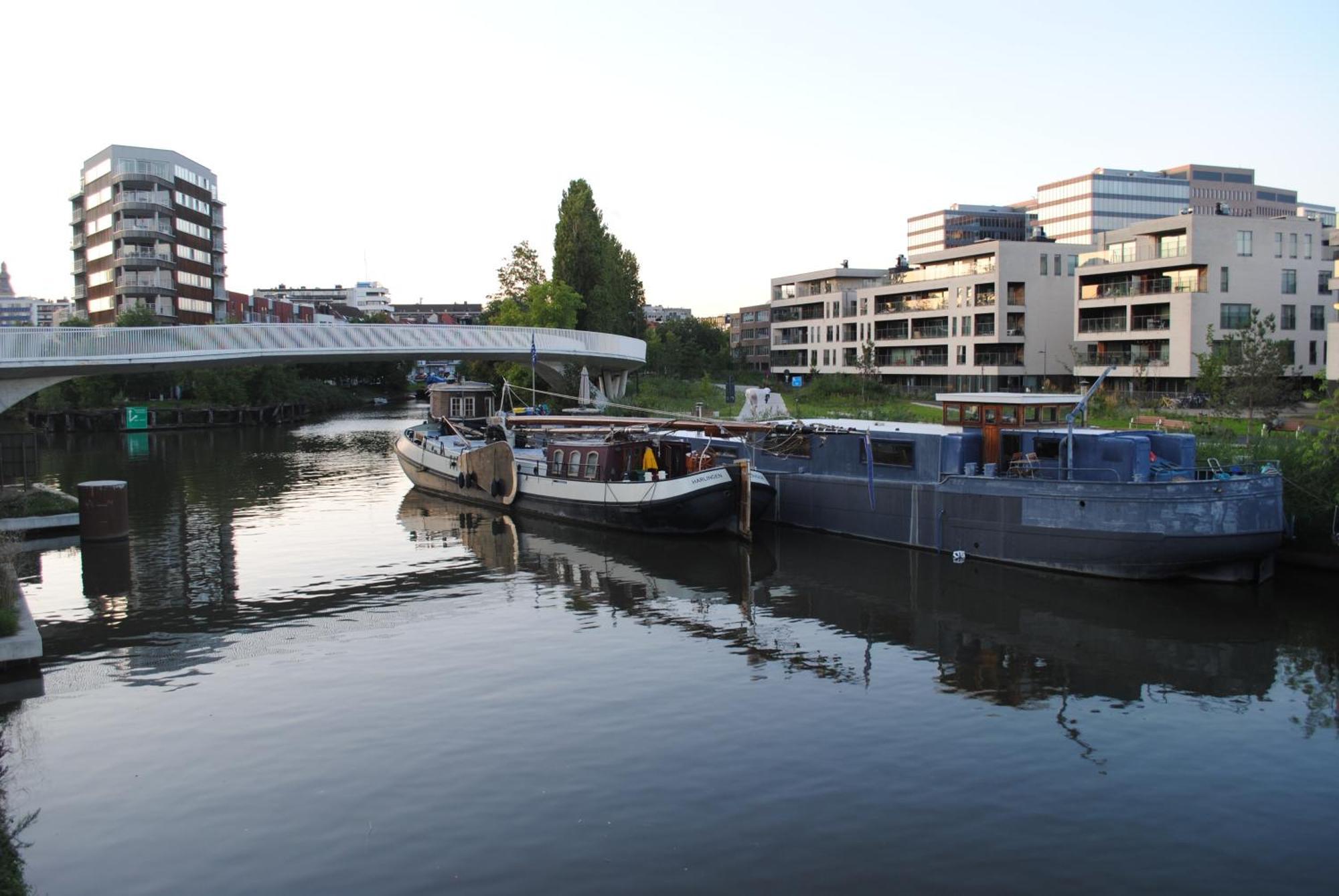 Hotel Boat & Breakfast Bellevue Gent Exterior foto